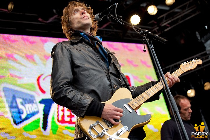 foto Bevrijdingsfestival Rotterdam, 5 mei 2009, Erasmusbrug