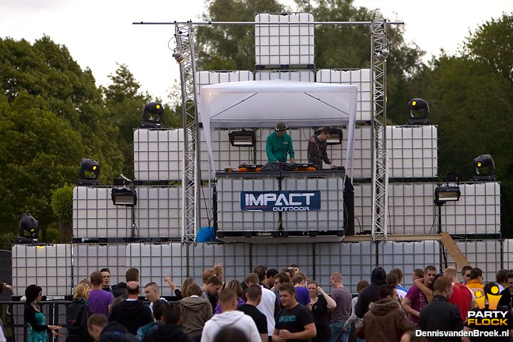 foto Impact Outdoor, 16 mei 2009, Rijkerswoerdse Plassen, met Bass Modulators