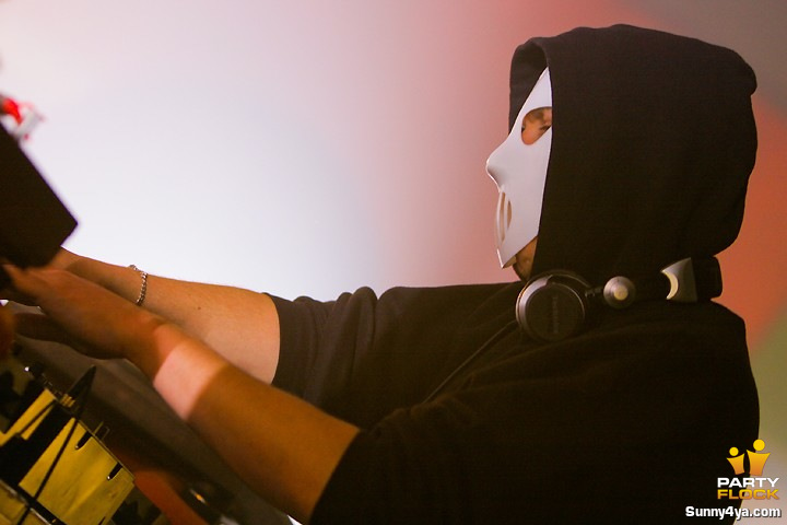 foto Army Of Hardcore, 16 mei 2009, Turbinenhalle, met Angerfist