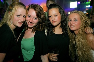 foto Stutsh, 21 mei 2009, Bongo Beach, Uden #511080