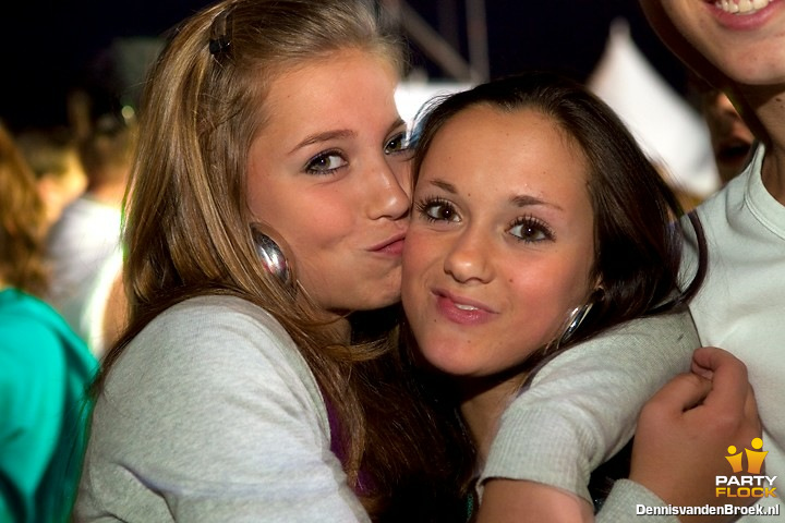 foto Amnesia Outdoor, 10 juli 2009, Evenemententerrein Loosbroek