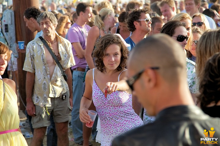 foto Generations of Love Festival, 16 augustus 2009, Strand West