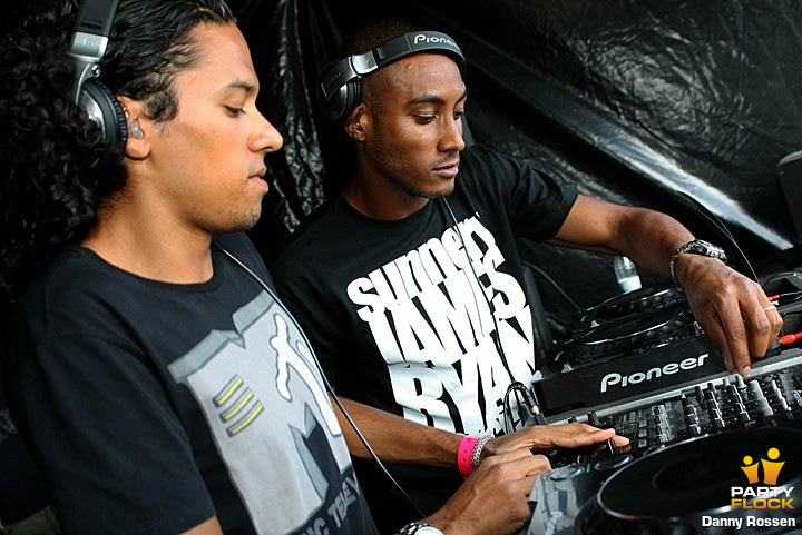 foto Outdoor Stereo Festival, 22 augustus 2009, Julianapark, met Sunnery James & Ryan Marciano