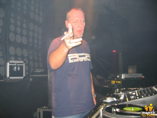 foto Qlubtempo #19, 28 juni 2003, Hemkade, met Gary D