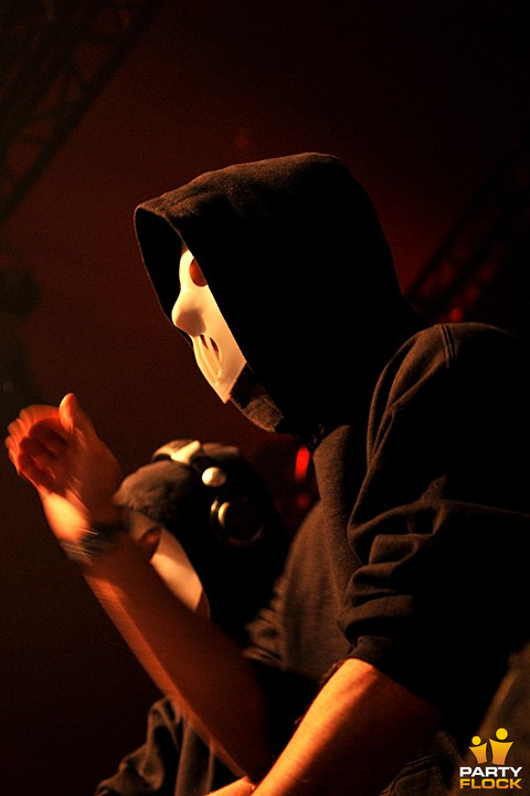 foto Syndicate, 3 oktober 2009, Westfalenhallen, met Angerfist