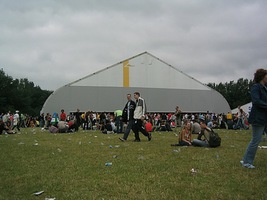 foto Awakenings Festival, 5 juli 2003, Spaarnwoude, deelplan Houtrak, Halfweg #54918
