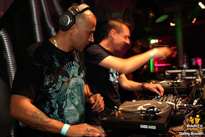 foto Panic, 10 oktober 2009, Maassilo, met Forze DJ Team