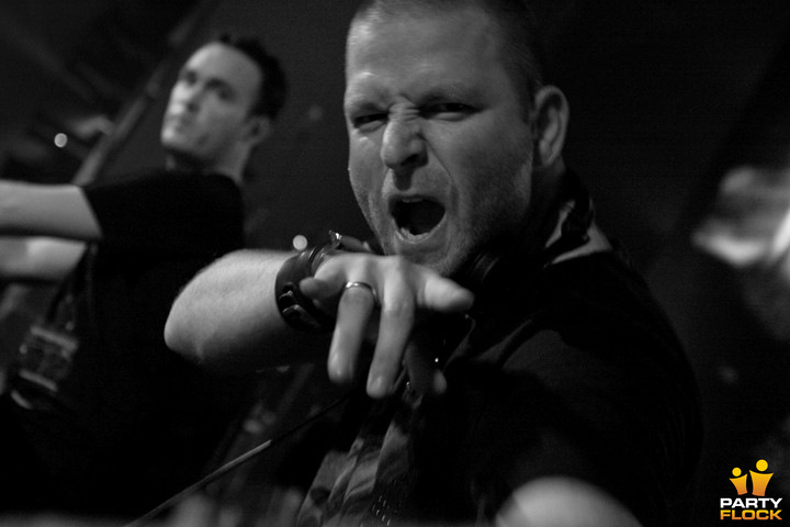 foto Thrillogy, 31 oktober 2009, Brabanthallen, met Endymion, Evil Activities