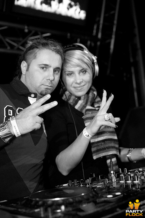 foto Bassrulers, 7 november 2009, Zalinaz, met Daniele Mondello, Express Viviana