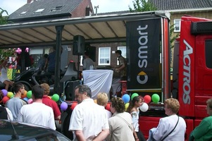 foto Limburg Love Parade 2003, 6 juli 2003, Markt, Geleen #55649