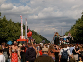 foto Love Parade, 12 juli 2003, Centrum Berlijn, Berlin #55922