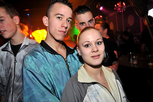 foto's Beter kom je niet vs Partyraiser, 23 januari 2010, North Sea Venue, Zaandam #568774