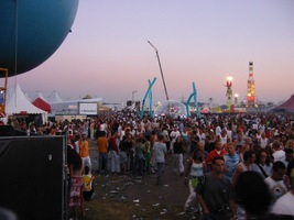 foto Dance Valley 2003, 2 augustus 2003, Spaarnwoude, Velsen-Zuid #57684