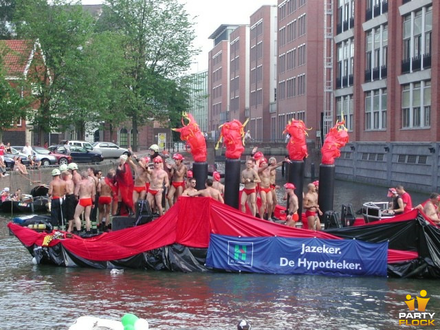 foto Amsterdam Pride Parade, 2 augustus 2003, Centrum Amsterdam