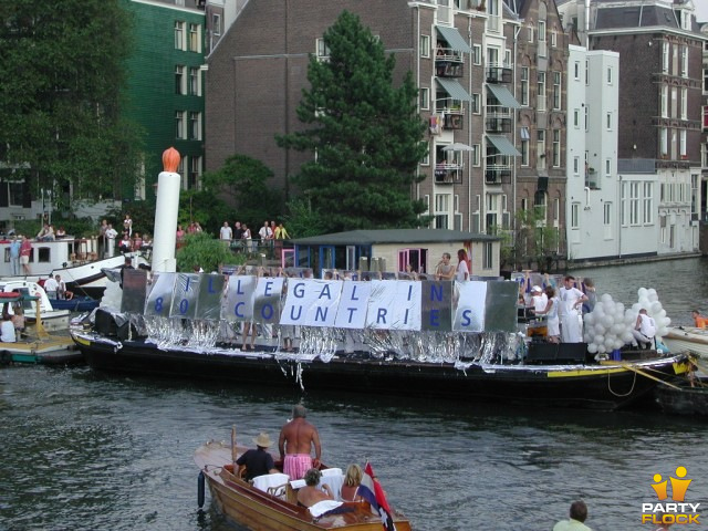 foto Amsterdam Pride Parade, 2 augustus 2003, Centrum Amsterdam