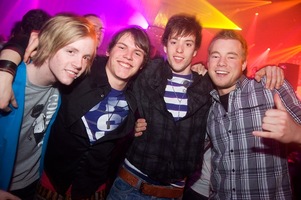 foto Reveal, 1 april 2010, Escape Club, Amsterdam #579323