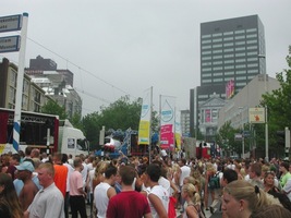 foto FFWD Dance Parade, 9 augustus 2003, Centrum Rotterdam, Rotterdam #58184