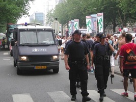 foto FFWD Dance Parade, 9 augustus 2003, Centrum Rotterdam, Rotterdam #58195