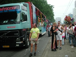 foto FFWD Dance Parade, 9 augustus 2003, Centrum Rotterdam, Rotterdam #58198