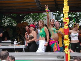 foto FFWD Dance Parade, 9 augustus 2003, Centrum Rotterdam, Rotterdam #58199
