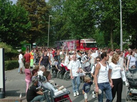 foto FFWD Dance Parade, 9 augustus 2003, Centrum Rotterdam, Rotterdam #58218