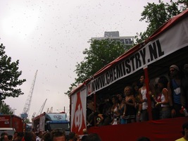 foto FFWD Dance Parade, 9 augustus 2003, Centrum Rotterdam, Rotterdam #58272