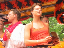 foto FFWD Dance Parade, 9 augustus 2003, Centrum Rotterdam, Rotterdam #58289