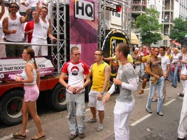 foto FFWD Dance Parade, 9 augustus 2003, Centrum Rotterdam, Rotterdam #58330