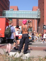 foto FFWD Dance Parade, 9 augustus 2003, Centrum Rotterdam, Rotterdam #58349
