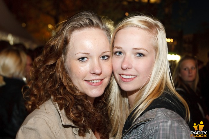 Foto's Bevrijdingsdag Enschede, 5 mei 2010, Van Heekplein, Enschede