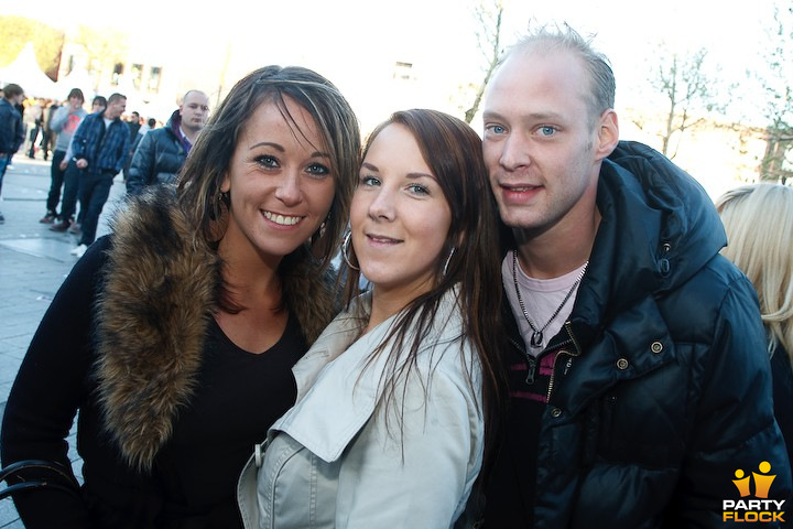 foto Bevrijdingsdag Enschede, 5 mei 2010, Van Heekplein