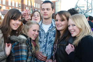 foto Bevrijdingsdag Enschede, 5 mei 2010, Van Heekplein, Enschede #587321