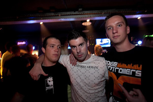 foto Noisecontrollers, 8 mei 2010, Outland, Rotterdam #587759