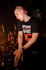 Foto's, Noisecontrollers, 8 mei 2010, Outland, Rotterdam