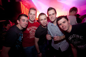 foto Noisecontrollers, 8 mei 2010, Outland, Rotterdam #587810