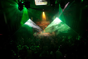 foto Noisecontrollers, 8 mei 2010, Outland, Rotterdam #587857