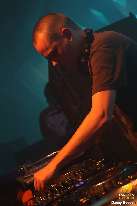 foto Bassleader, 15 mei 2010, Flanders Expo, met Outblast