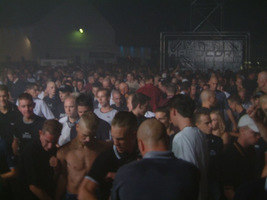 foto Megarave, 22 augustus 2003, Peppermill, Heerlen #59561