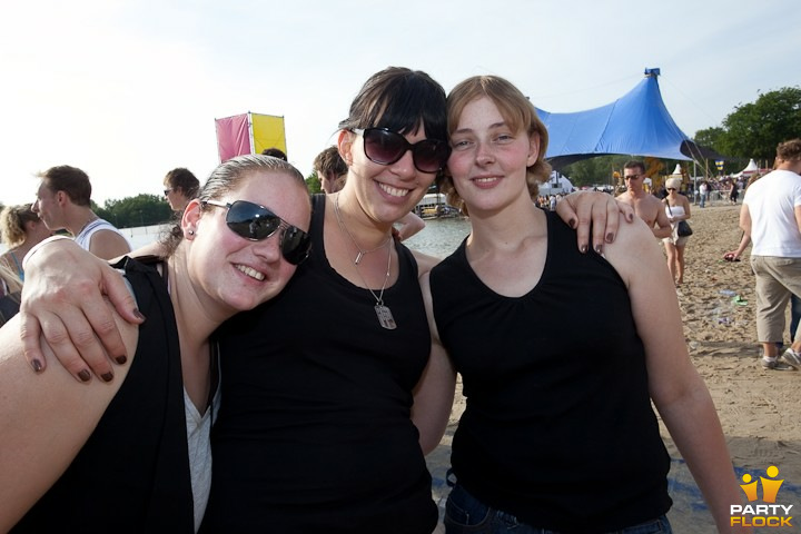 foto Gigadance Festival, 5 juni 2010, De Geffense Plas