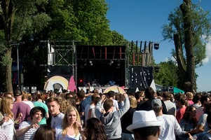 foto Soenda Festival, 12 juni 2010, SOIA - Strand Oog in Al, Utrecht #596819