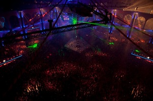 foto De Q-dance Feestfabriek, 10 juli 2010, Amsterdam ArenA, Amsterdam #602218