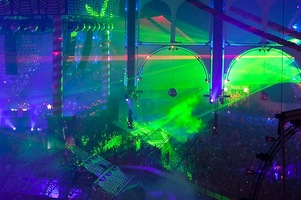 foto De Q-dance Feestfabriek, 10 juli 2010, Amsterdam ArenA, Amsterdam #602282