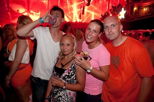 foto De Q-dance Feestfabriek, 10 juli 2010, Amsterdam ArenA, Amsterdam #602407