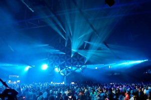 foto De Q-dance Feestfabriek, 10 juli 2010, Amsterdam ArenA, Amsterdam #602409