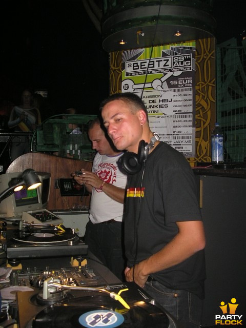 foto PartyBase, 29 augustus 2003, 't Centrum, met Pavo