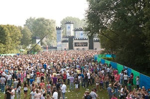 foto Loveland Festival 2010, 14 augustus 2010, Sloterpark, Amsterdam #608882