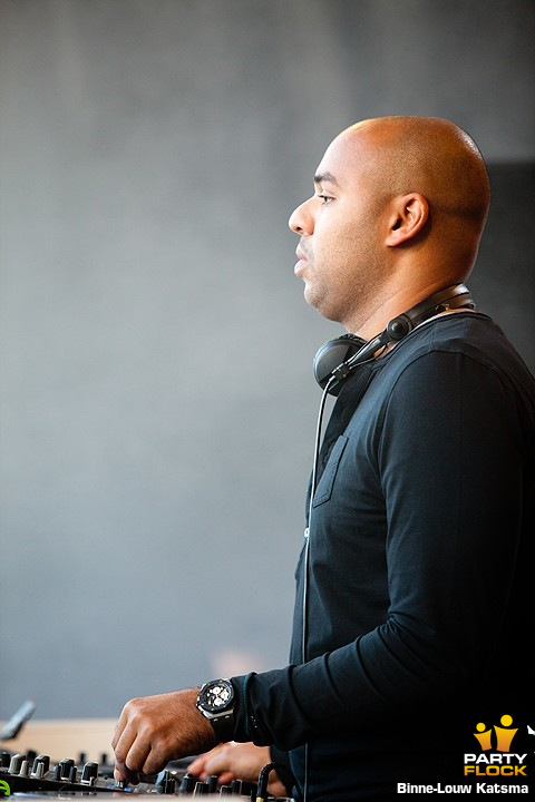 foto Leip, 2 september 2010, Oldehoofsterkerkhof, met Sidney Samson