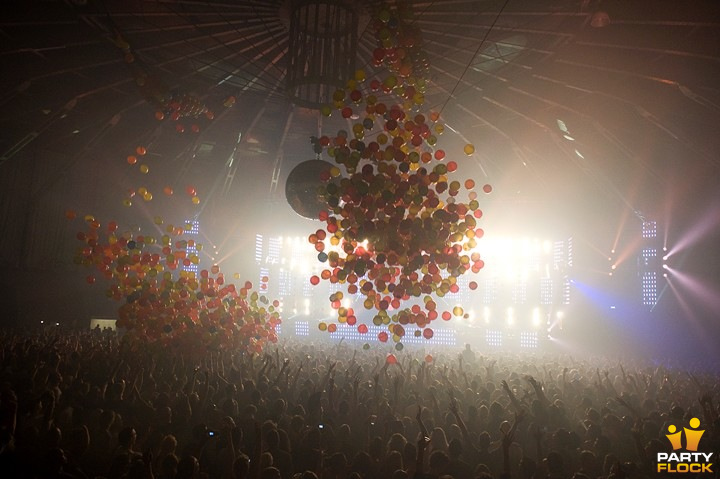 foto Awakenings, 9 oktober 2010, Gashouder