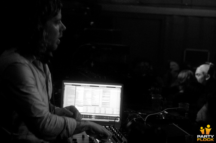 foto Click, 12 februari 2011, WesterUnie, met Anton Pieëte