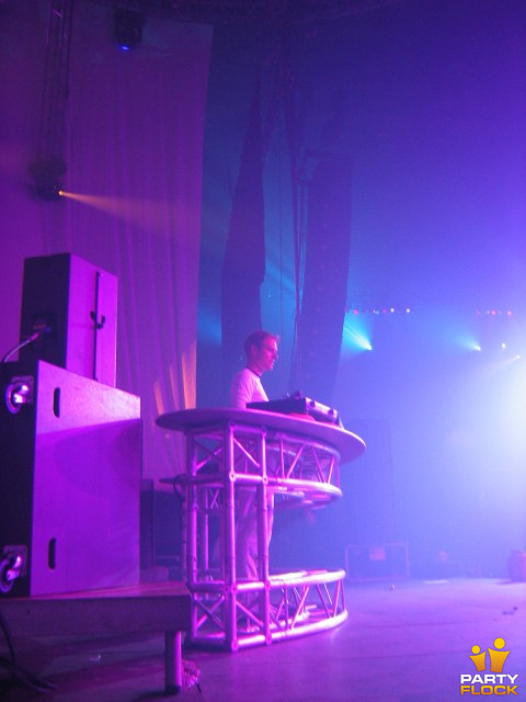 foto 16 Years Illusion, 26 september 2003, Sportpaleis Antwerpen, met Armin van Buuren